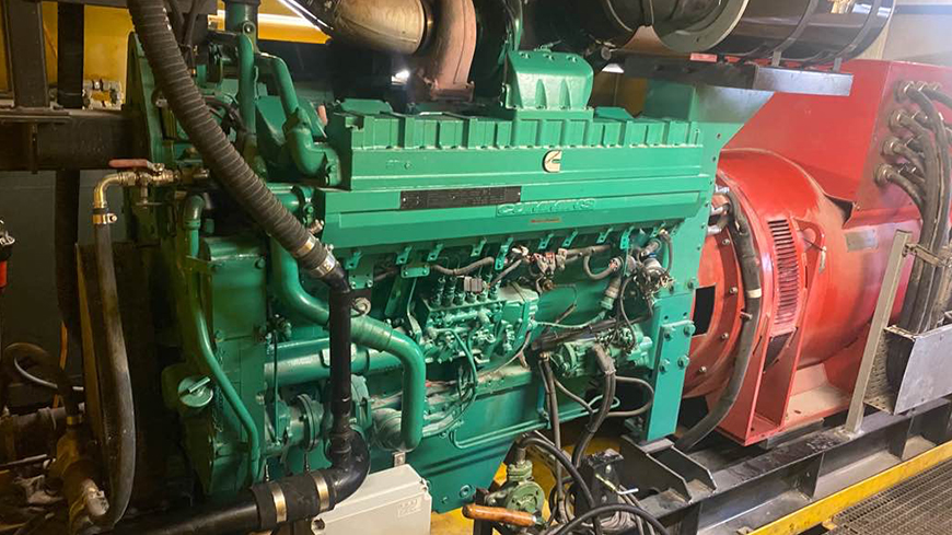 Entretien sur moteur QST30 Cummins