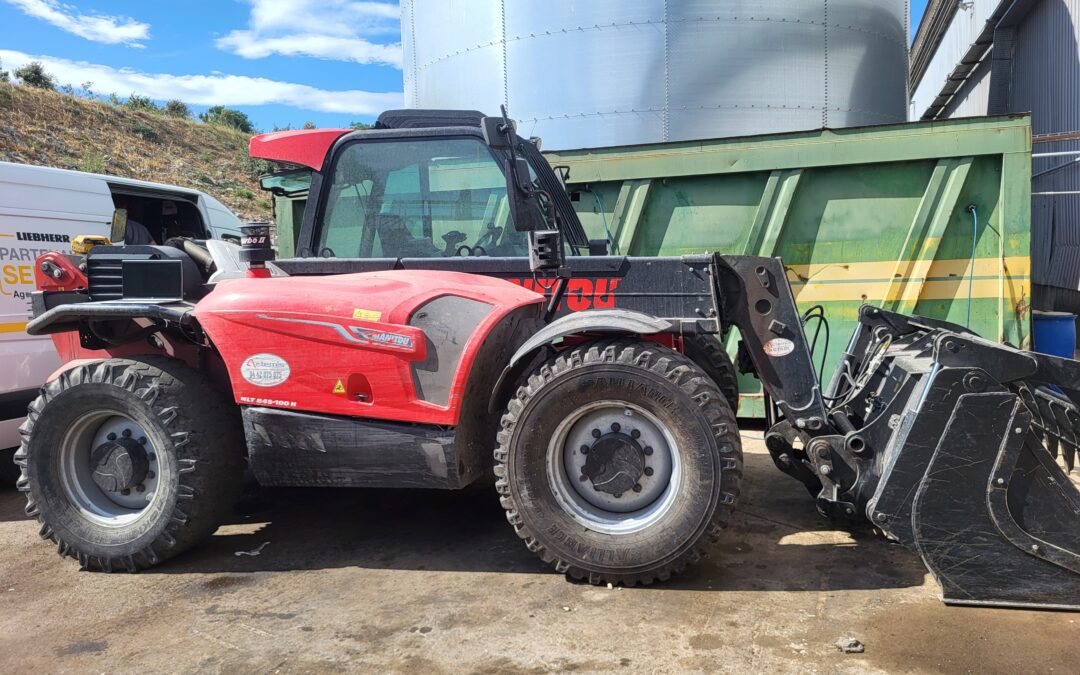 Réparation d&rsquo;un Manitou télescopique aux Pennes-Mirabeau